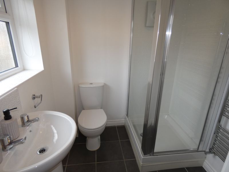 En-Suite- click for photo gallery